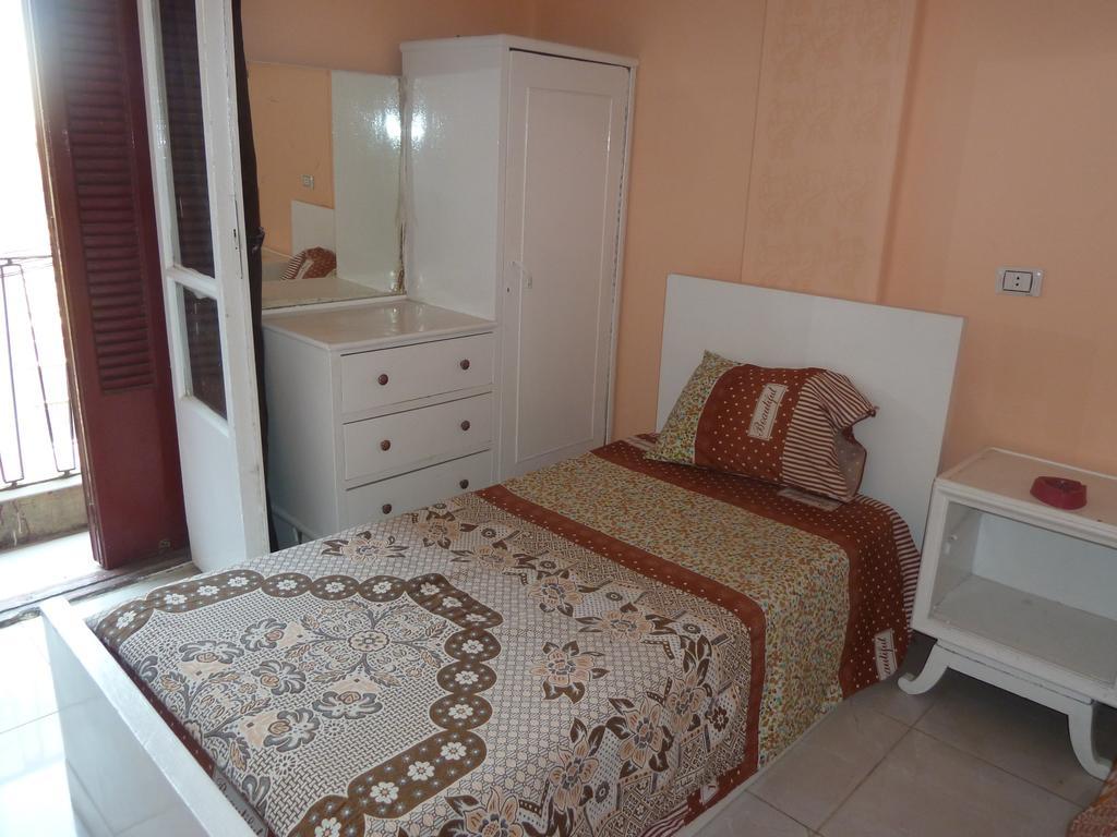 Venus Hostel Il Il Cairo Esterno foto