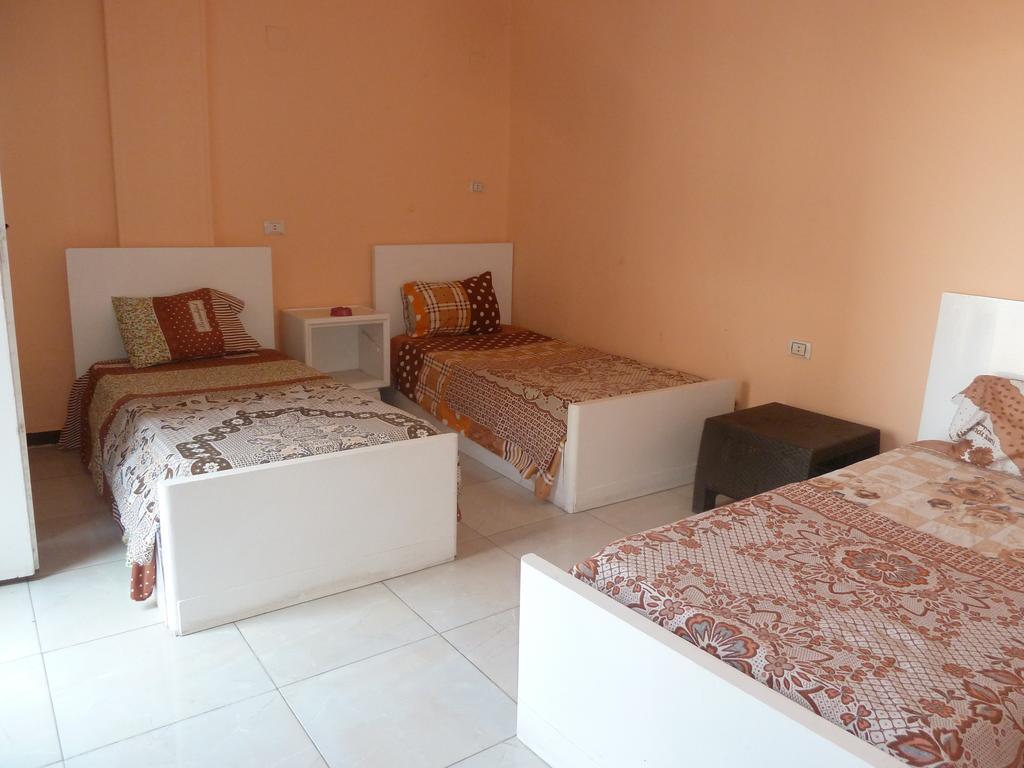 Venus Hostel Il Il Cairo Esterno foto