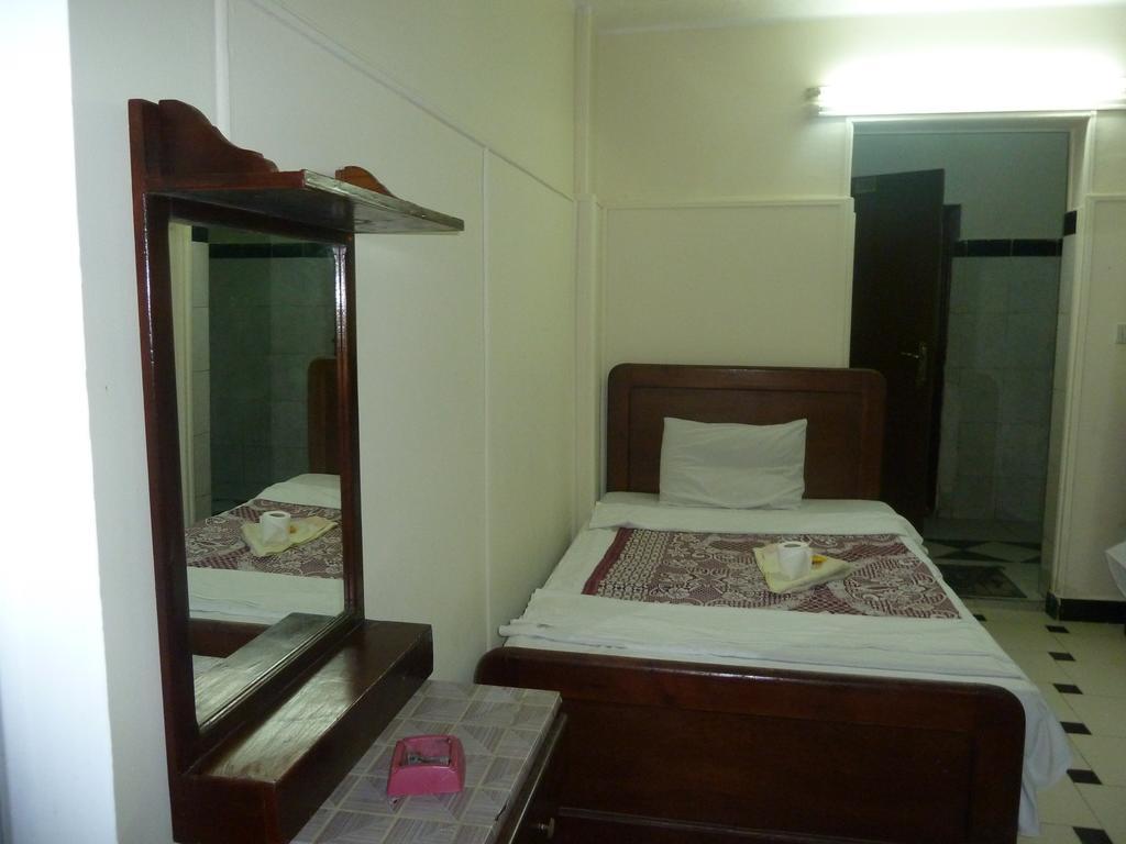 Venus Hostel Il Il Cairo Esterno foto