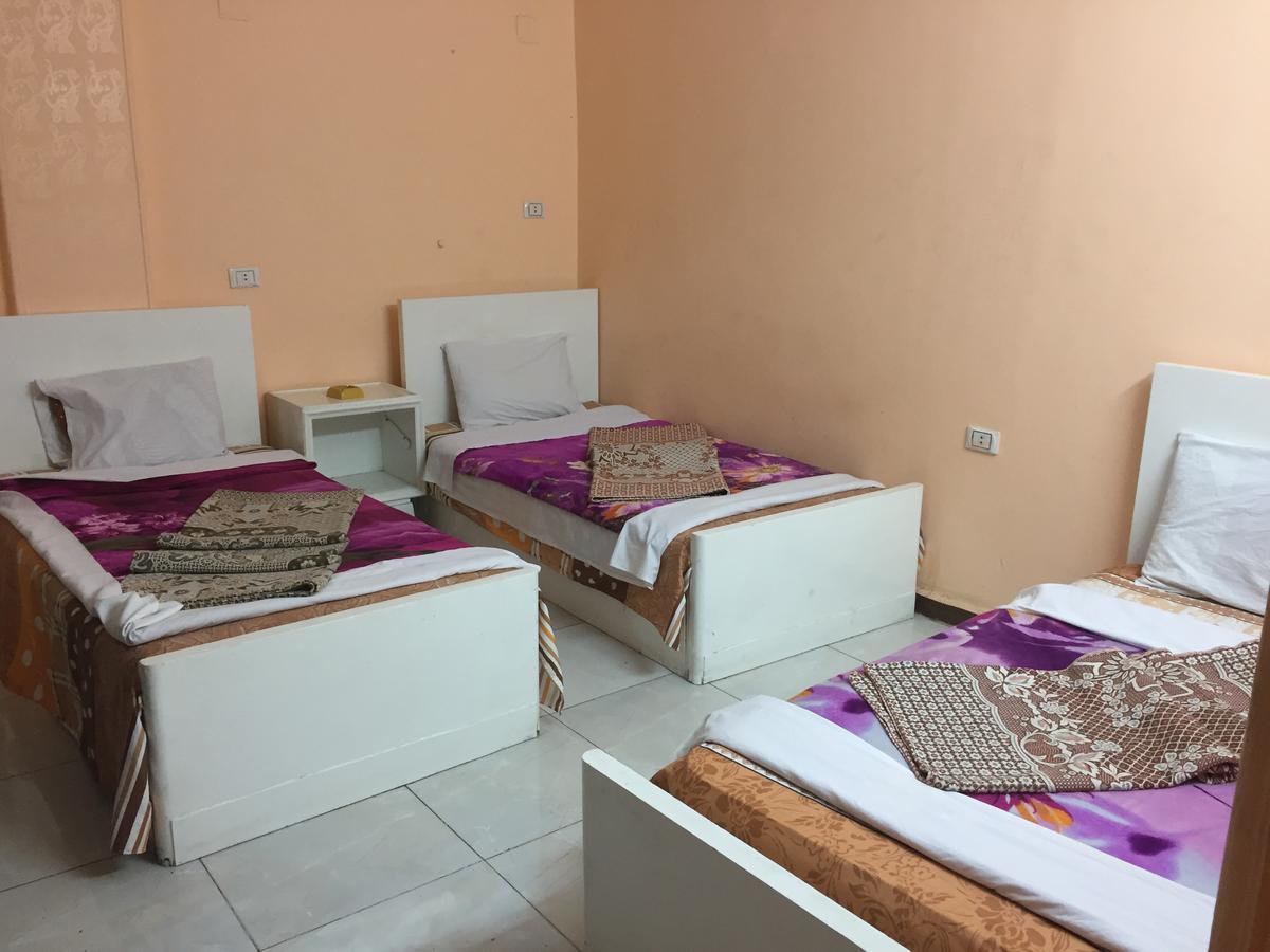 Venus Hostel Il Il Cairo Esterno foto