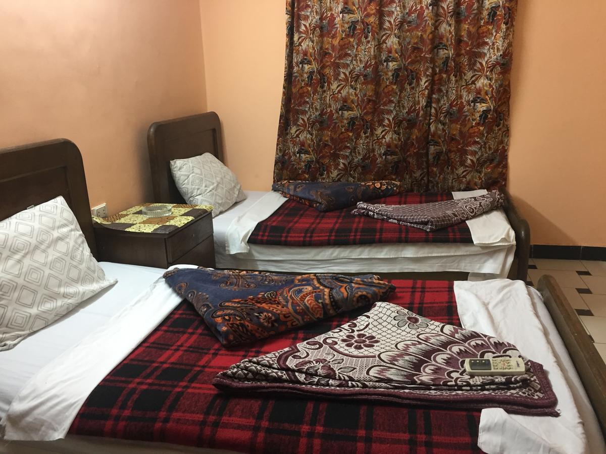 Venus Hostel Il Il Cairo Esterno foto