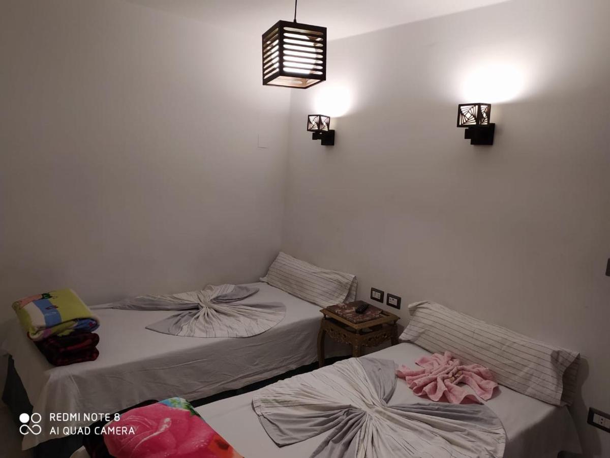 Venus Hostel Il Il Cairo Esterno foto